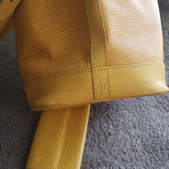 Louis Vuitton epi noe - Picture 6 of 10